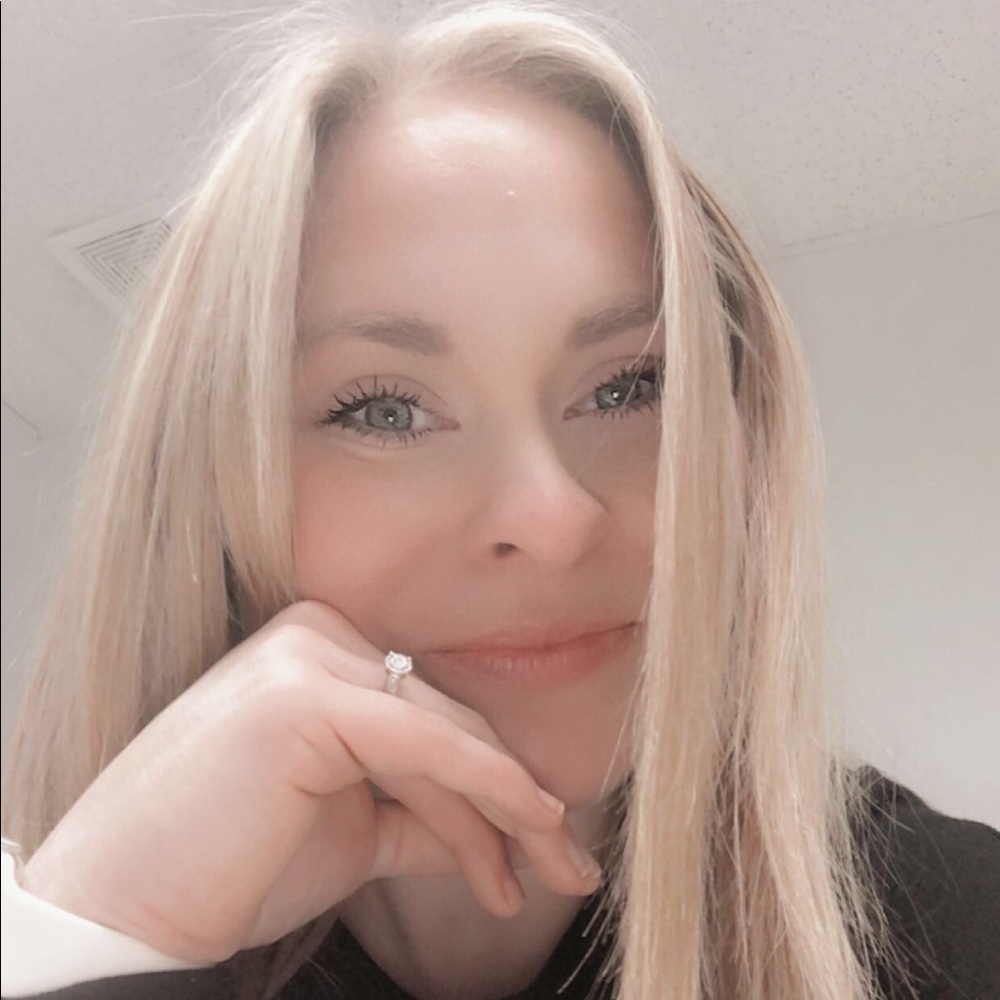 Meet your Posher, Brooke